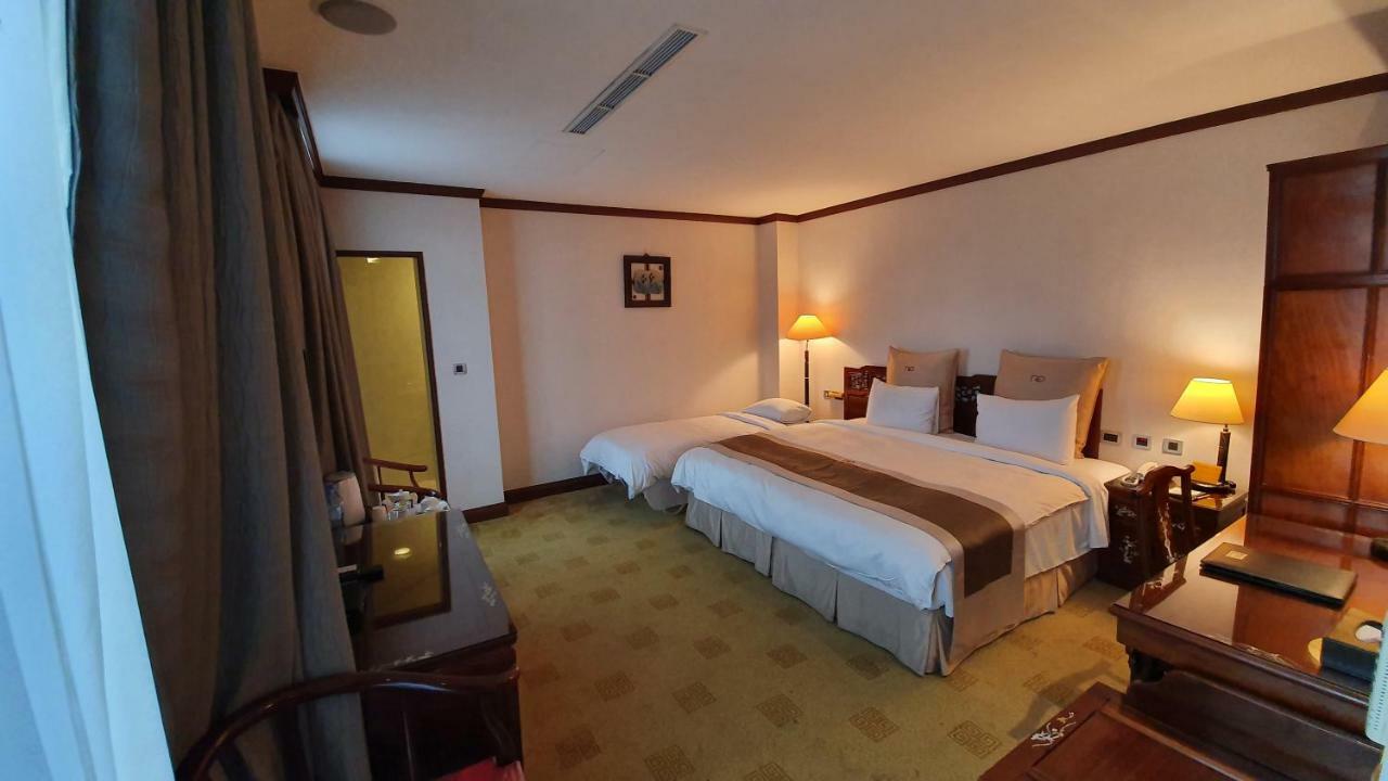 Rich Garden Hotel Taipei Exterior foto